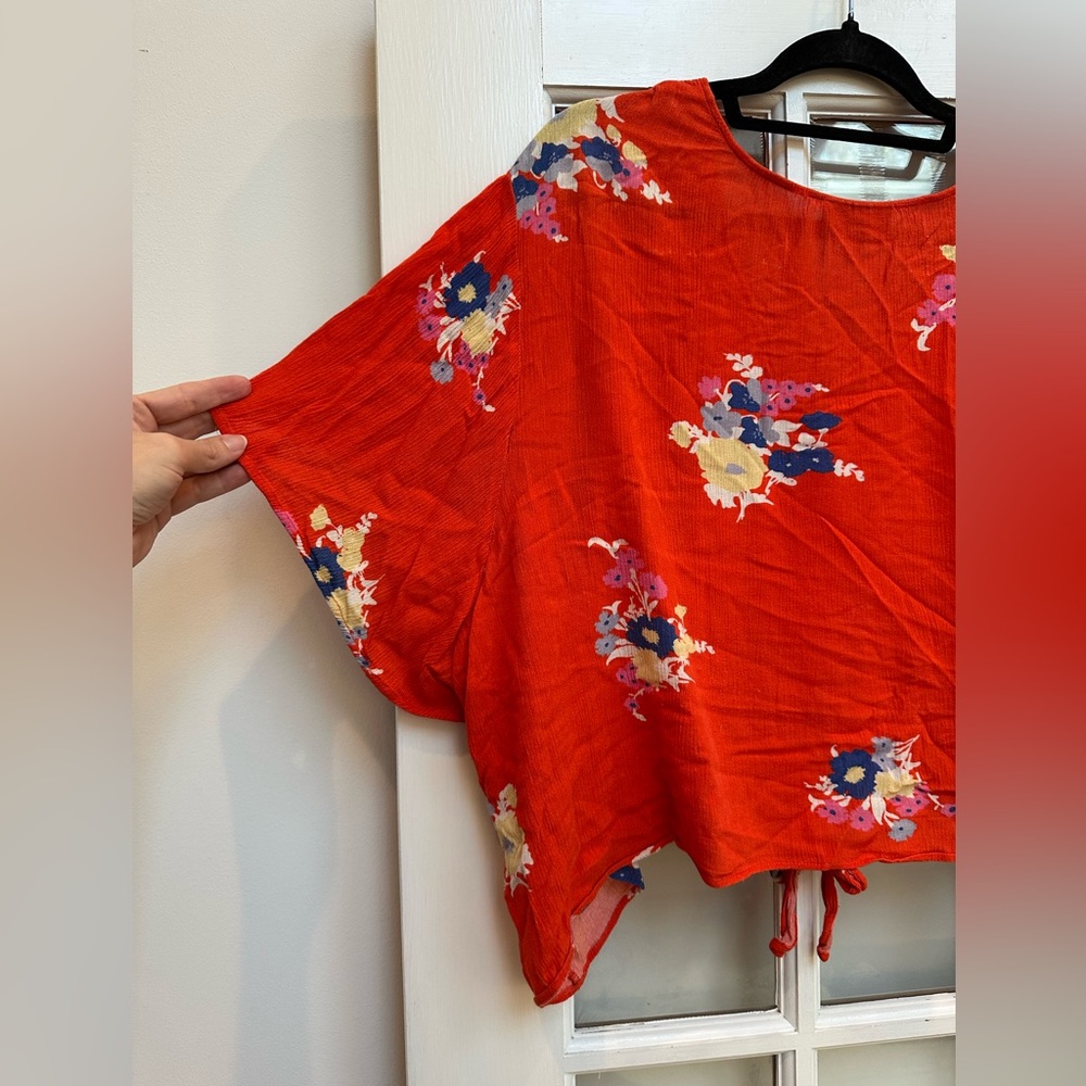ModCloth Cropped Breezy Tendency Top Red Orange Floral Front Tie Plus Size 4X - Picture 9 of 15
